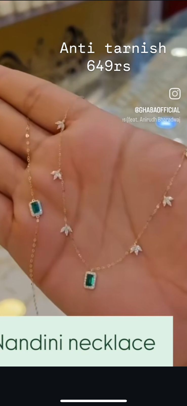 Emerald green bracelet