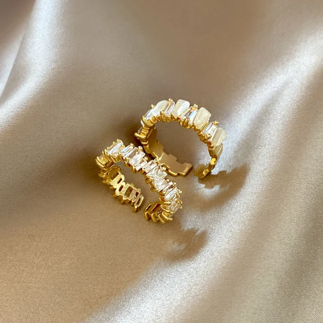 Bossy tennis ring adjustable gold