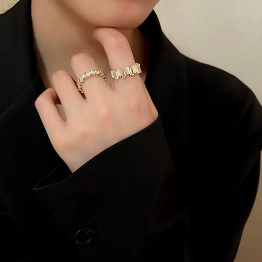 Bossy tennis ring adjustable gold