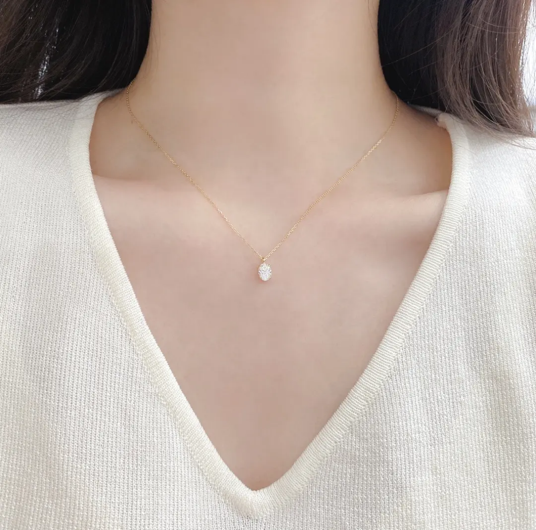Oval belle necklace