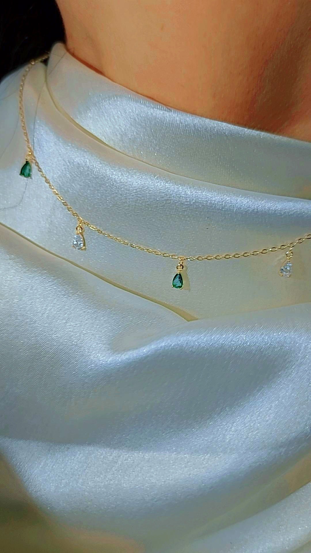 Emerald green due drop necklace. Top best seller