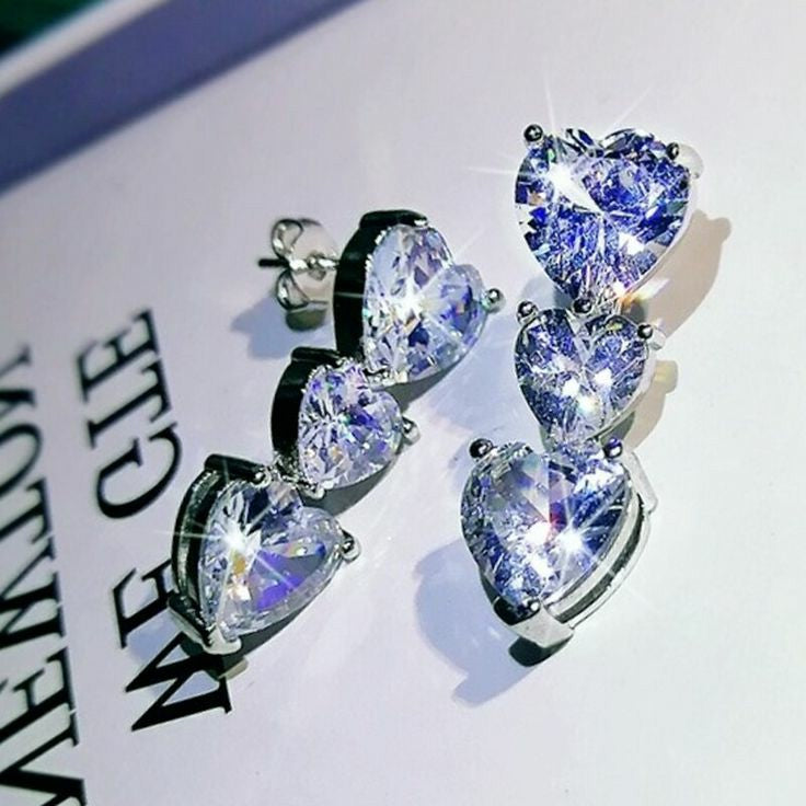 Dripping heart earrings