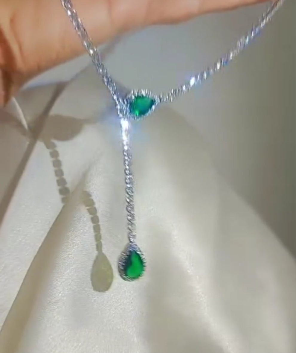 emerald luxury diamond necklace