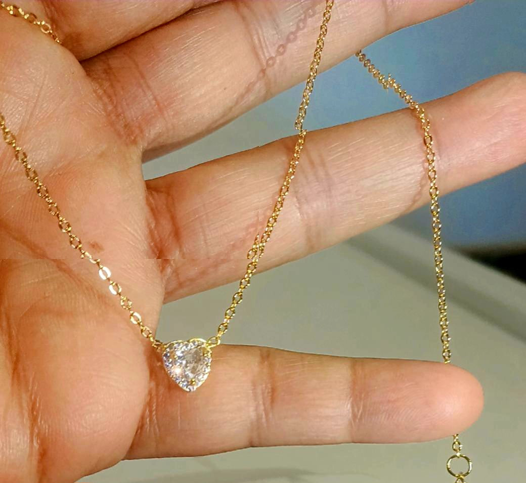 Classic white heart (gold) tiny 2mm size heart