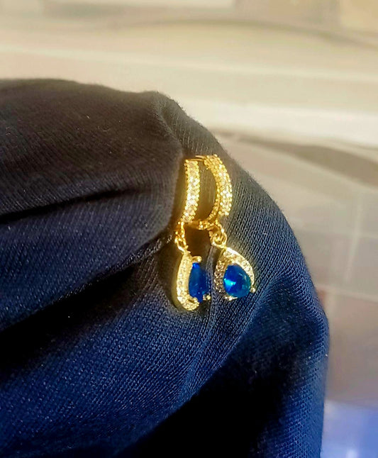Sapphire queen drop earrings small size