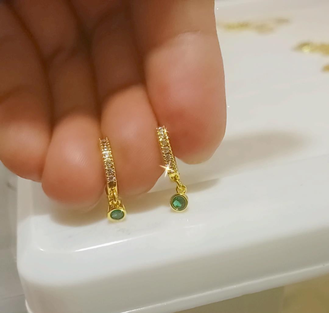 Emeraled green diva earings