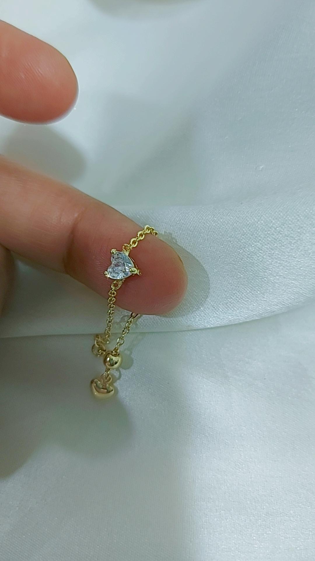 White princess heart chain ring adjustable