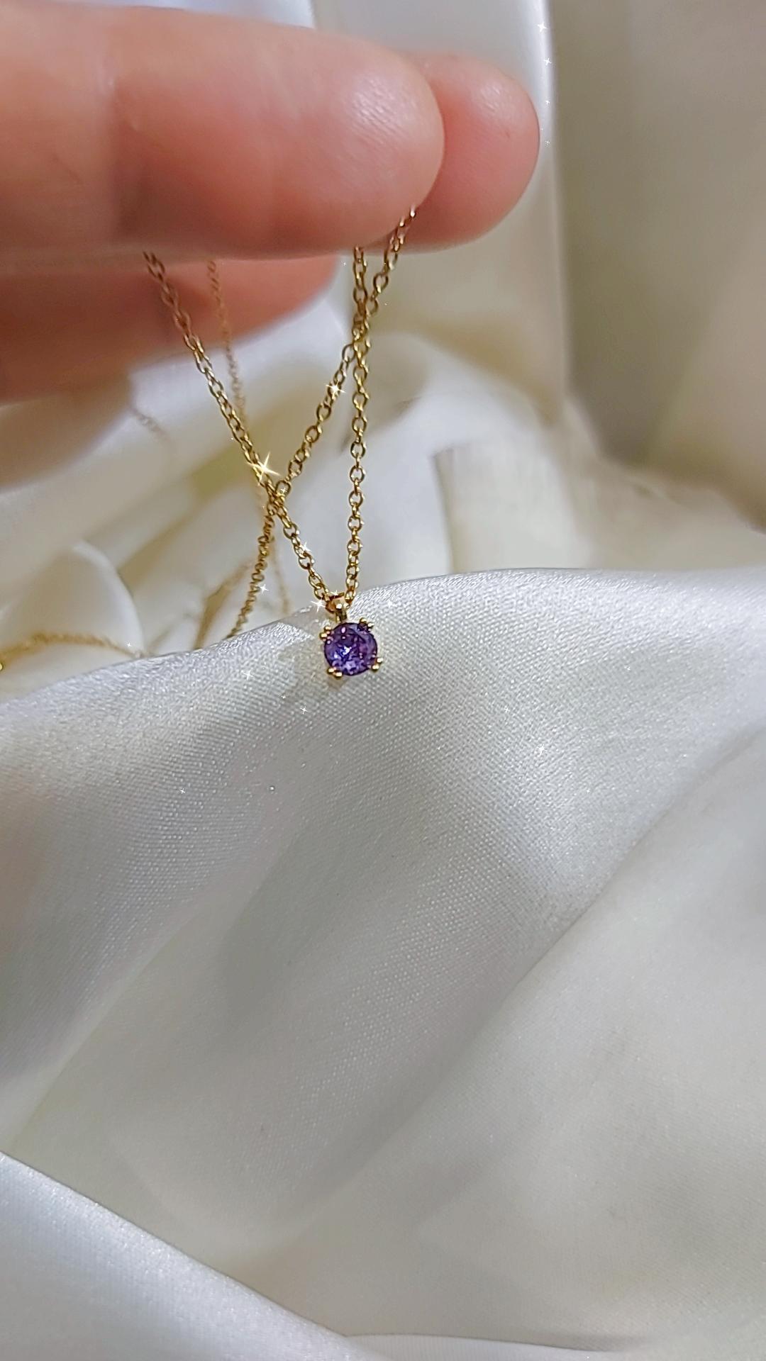Levendor tiny square necklace