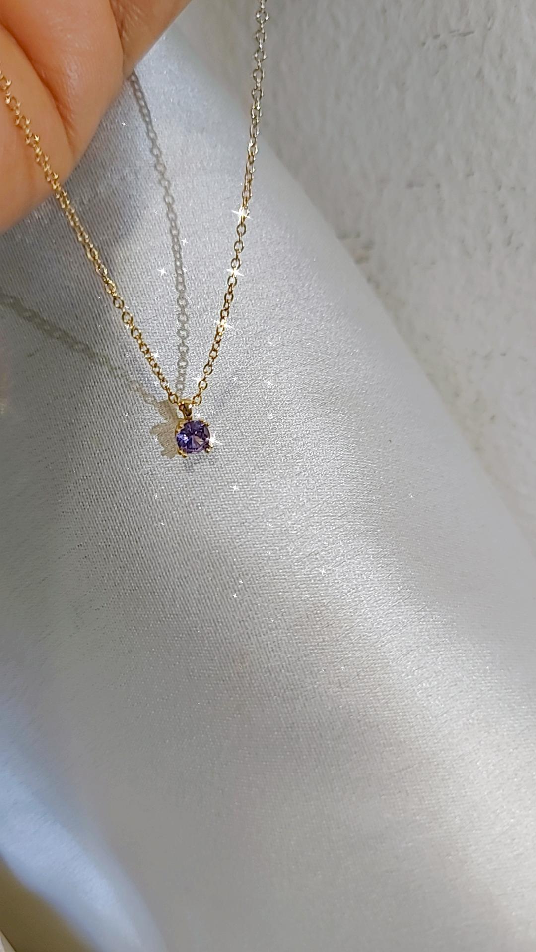 Levendor tiny square necklace