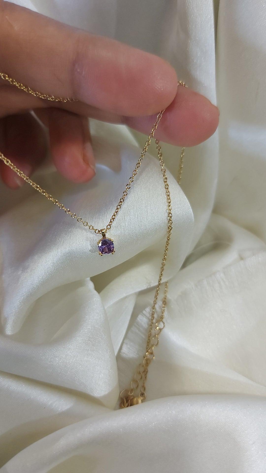 Levendor tiny square necklace