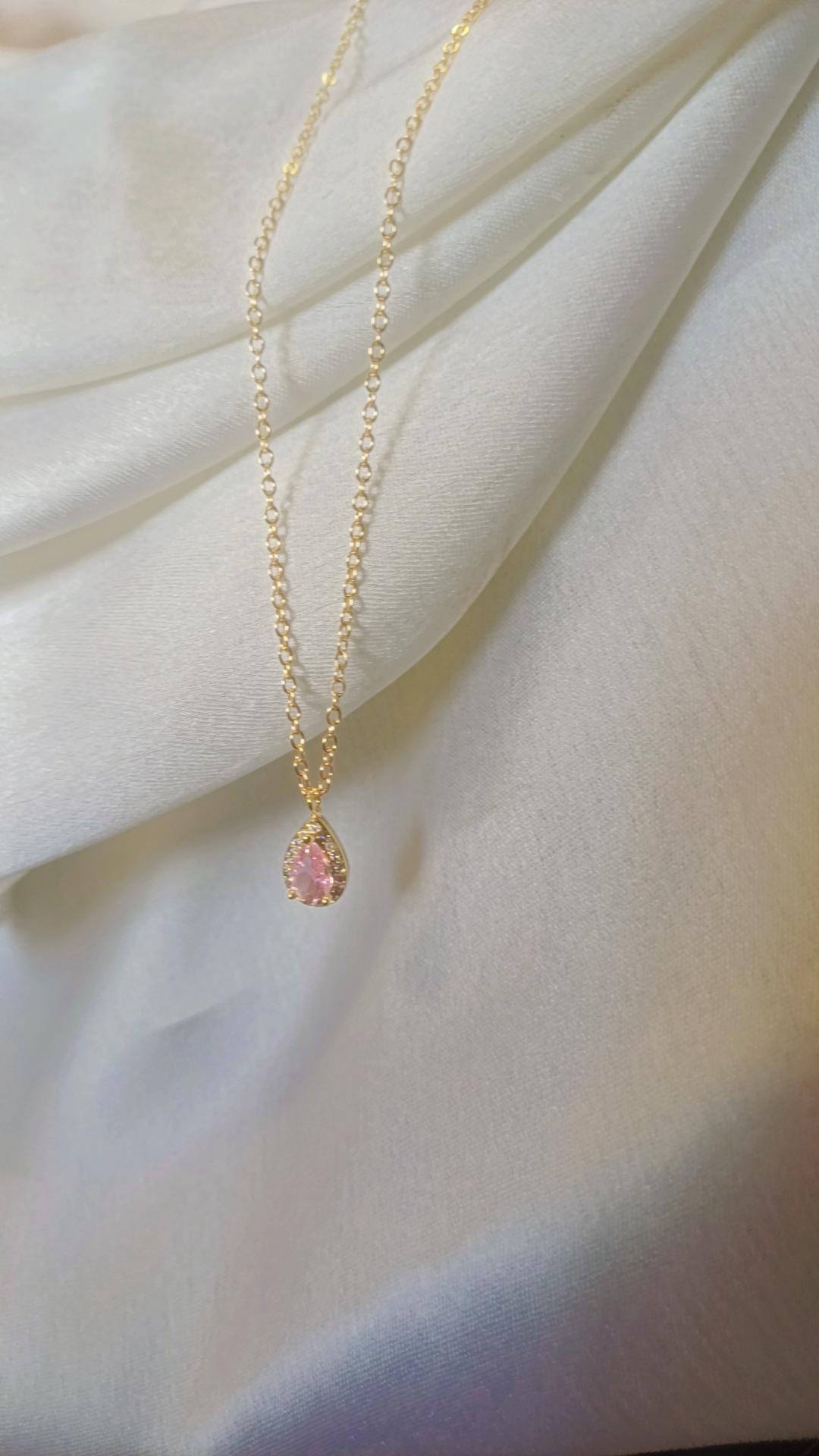 Baby pink pear drop set