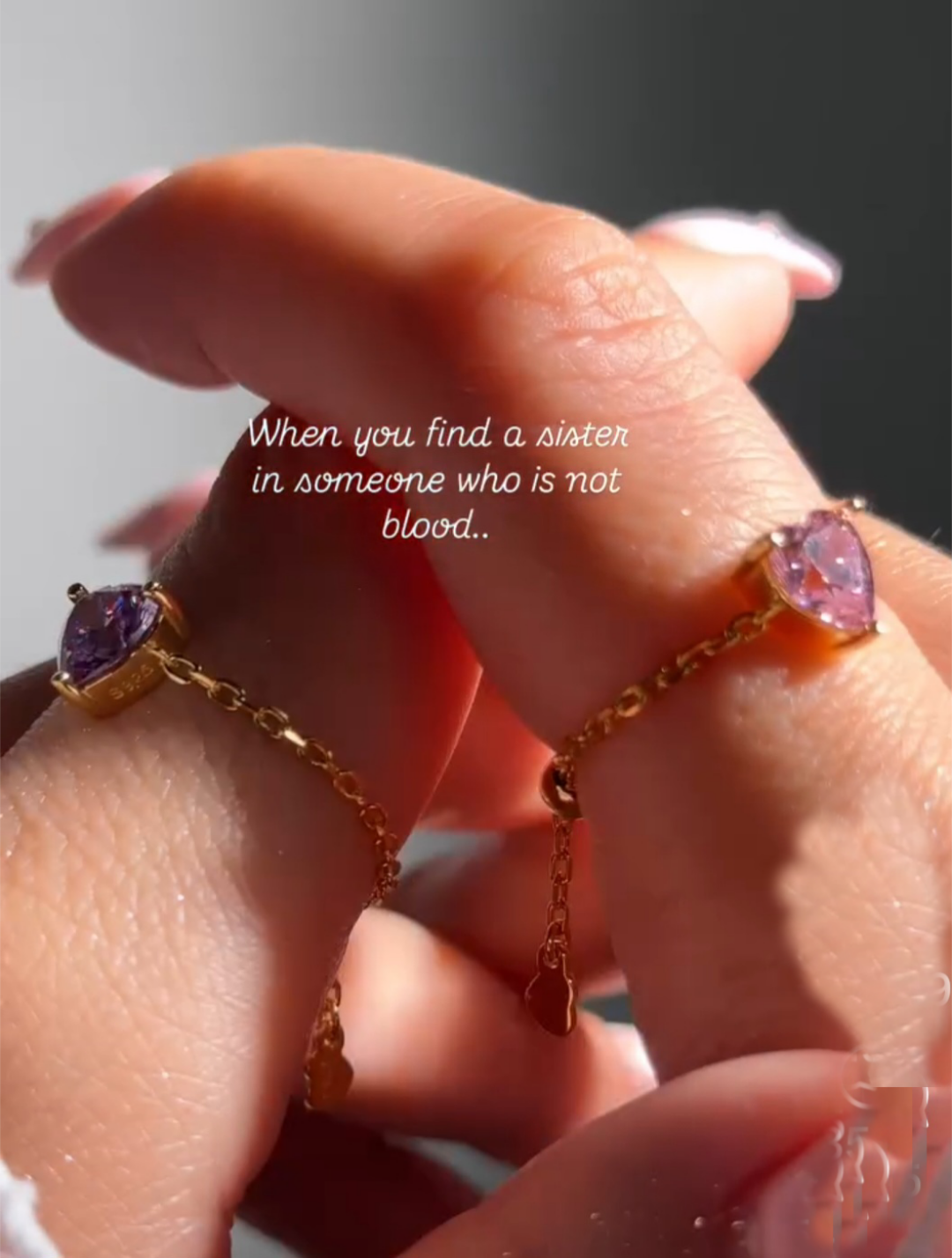 Baby pink adjustable heart chain rings single piece