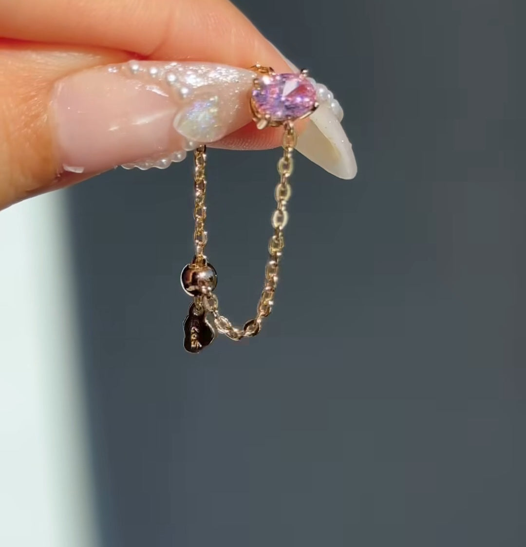 Baby pink adjustable oval chain ring