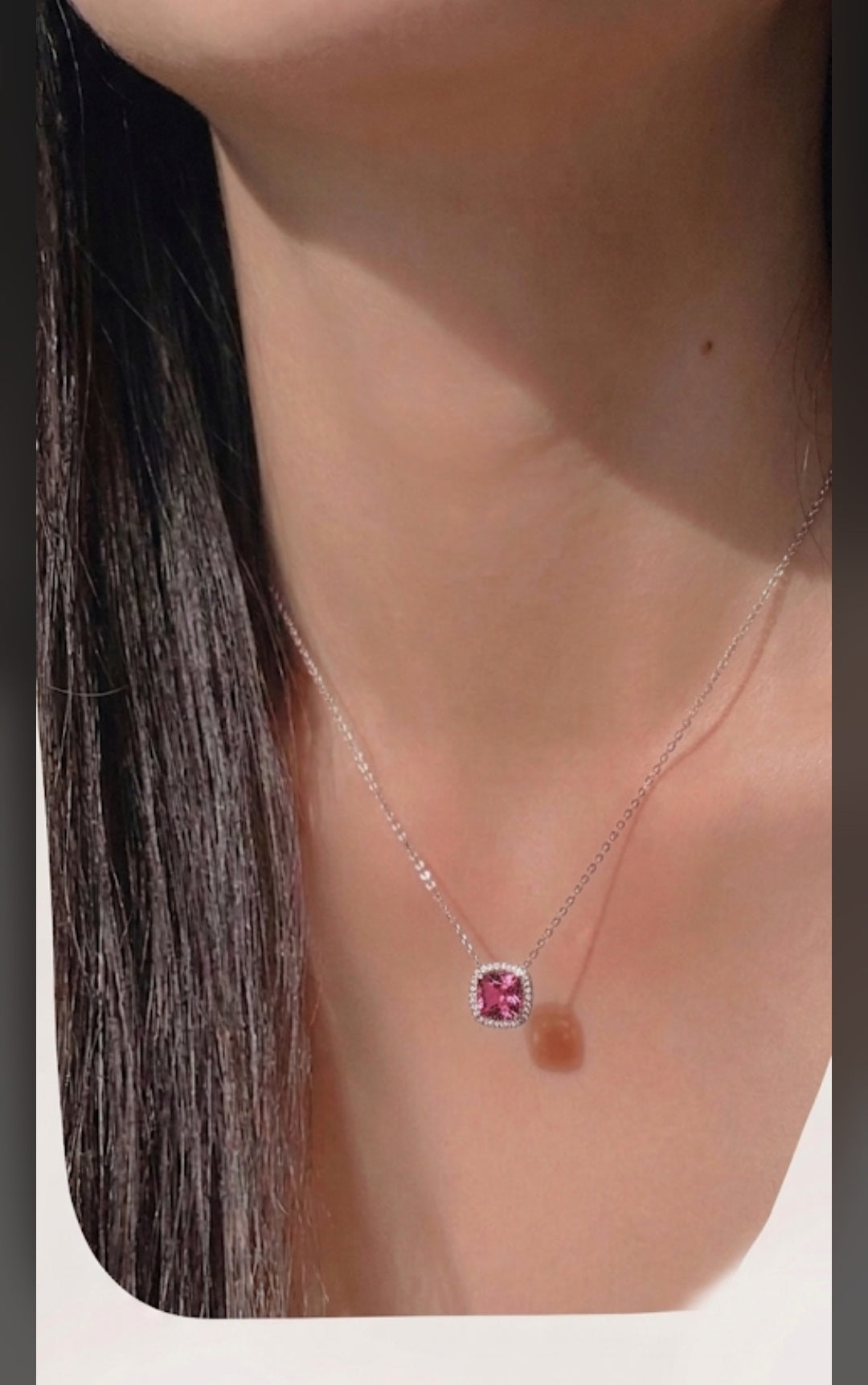 Sale on Pink square necklace
