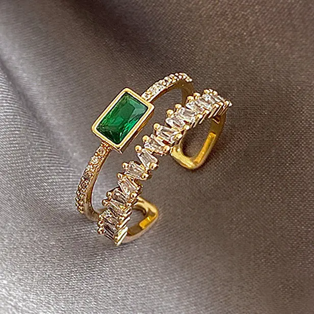 2 layer  emerald dynasty ring