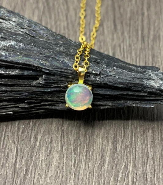 Maraine blue tiny square necklace on sale 359rs