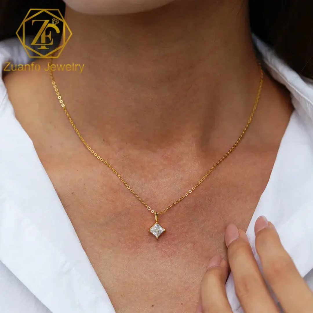 Daily wear Single round stone necklace