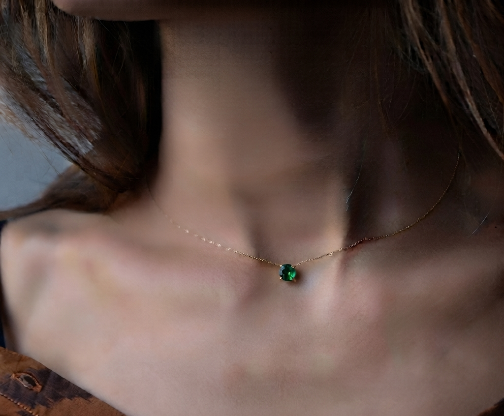 Green tiny round daily wear