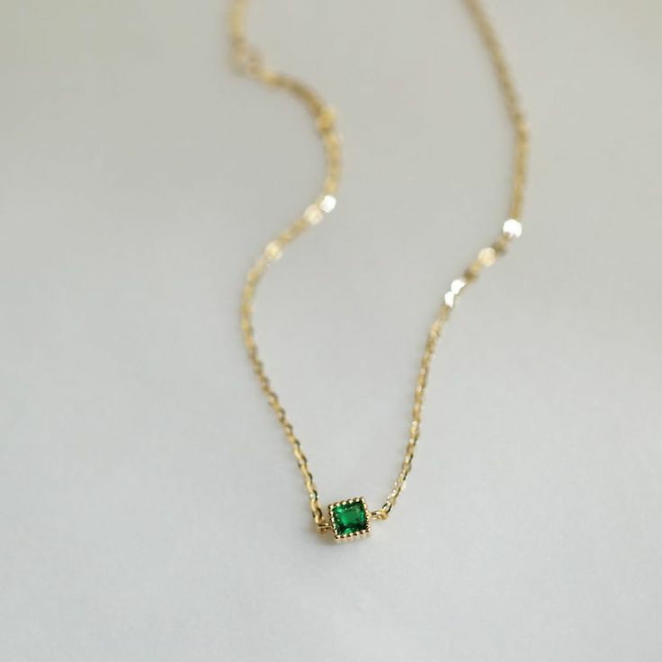 Emerald maharani necklace