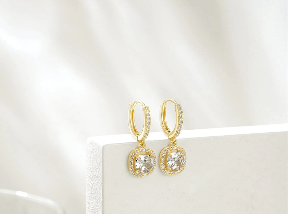 Gold square earrings