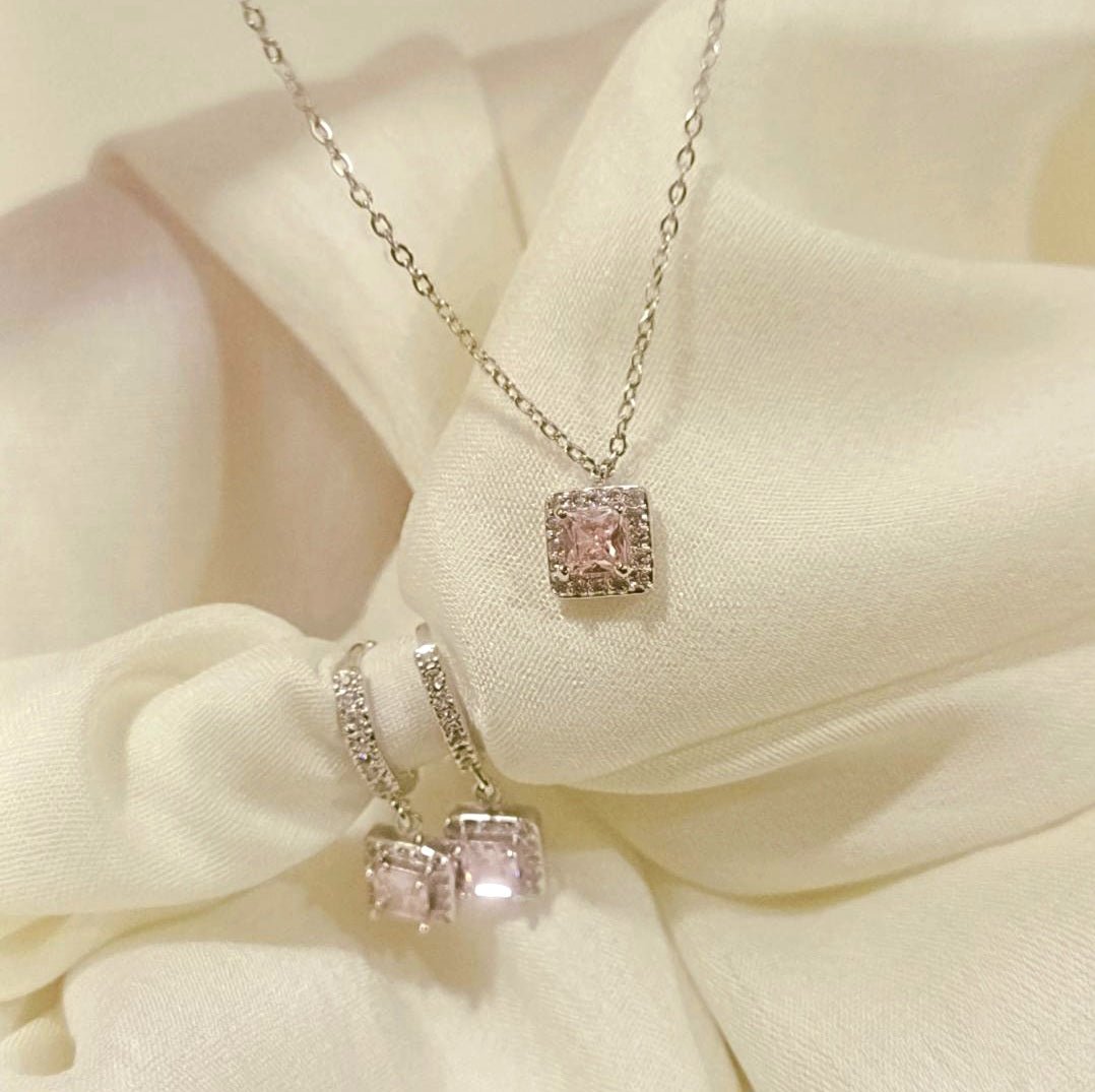Baby pink square set