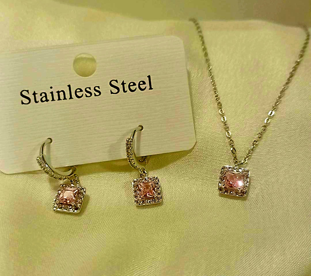 Baby pink square set