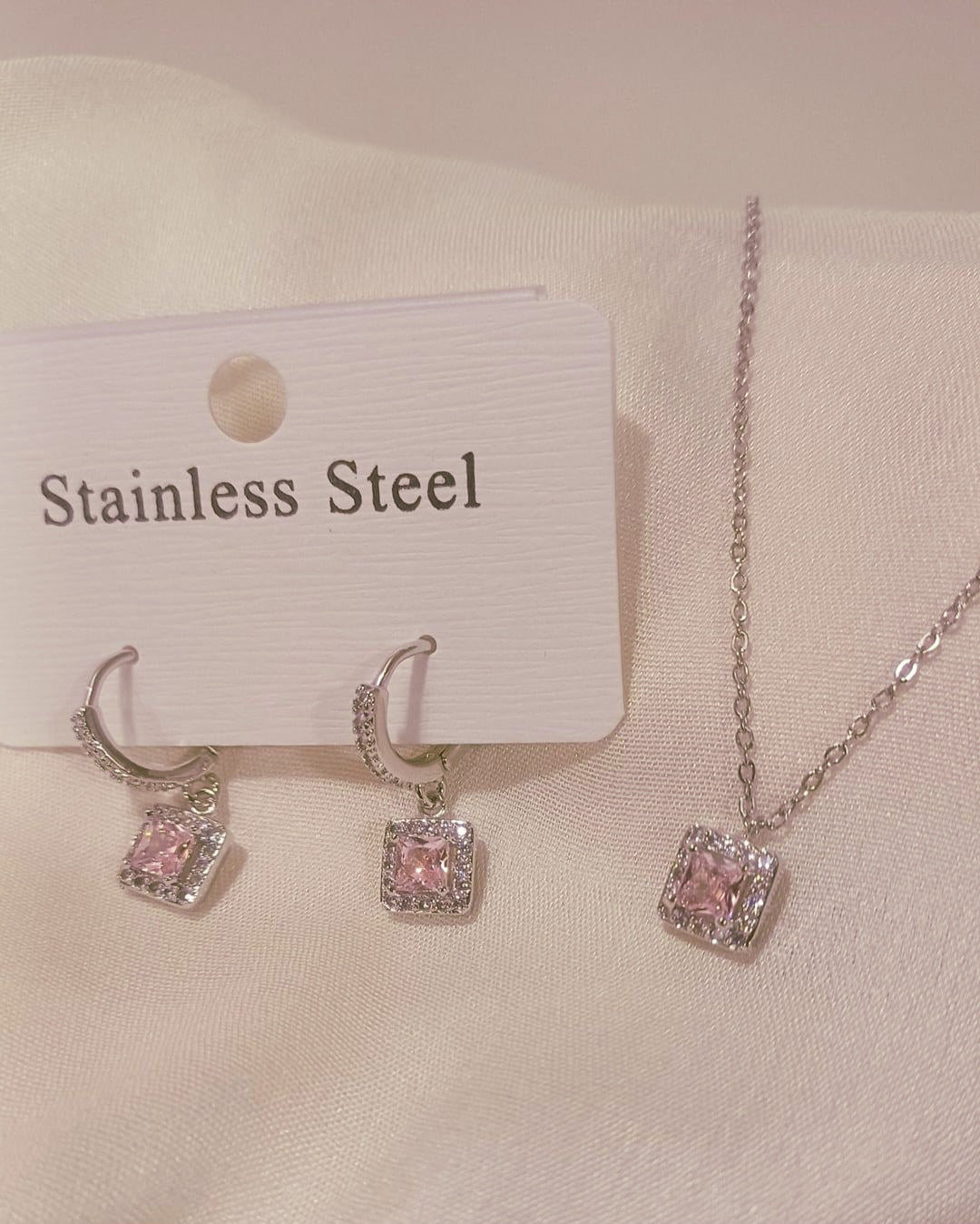 Baby pink square set