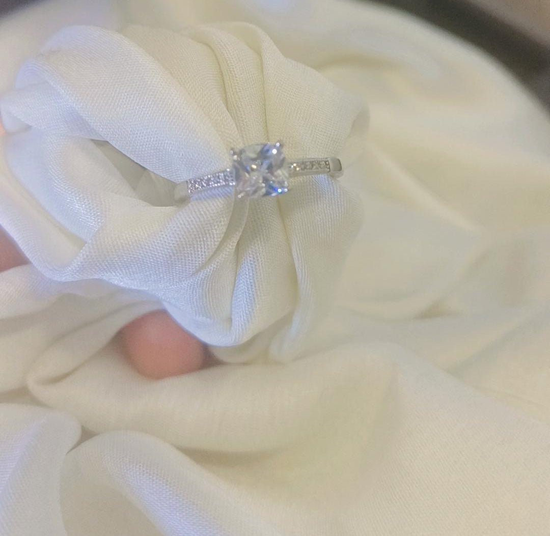 White small square ring