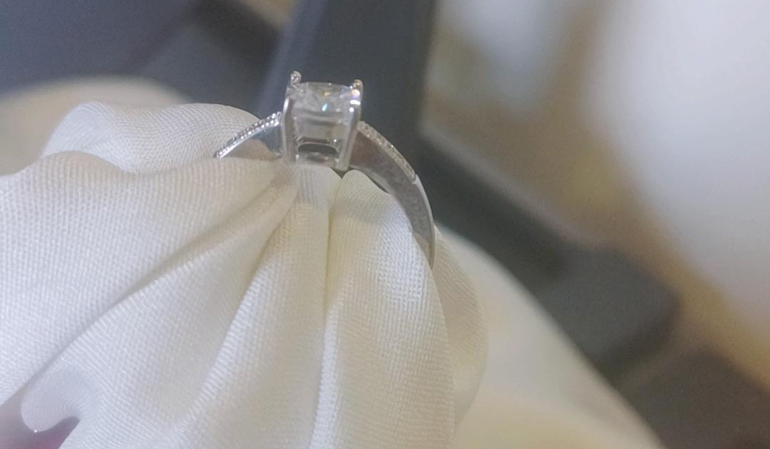 White small square ring