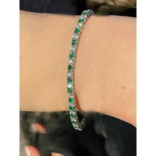 Queening Emerald  bracelet