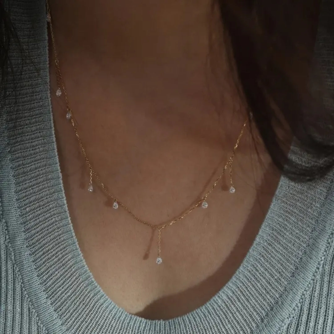Sale on Elegant Diva necklace
