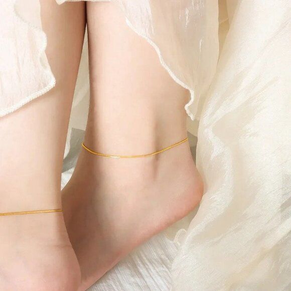 Simple thread gold anklet ( for 1 leg)