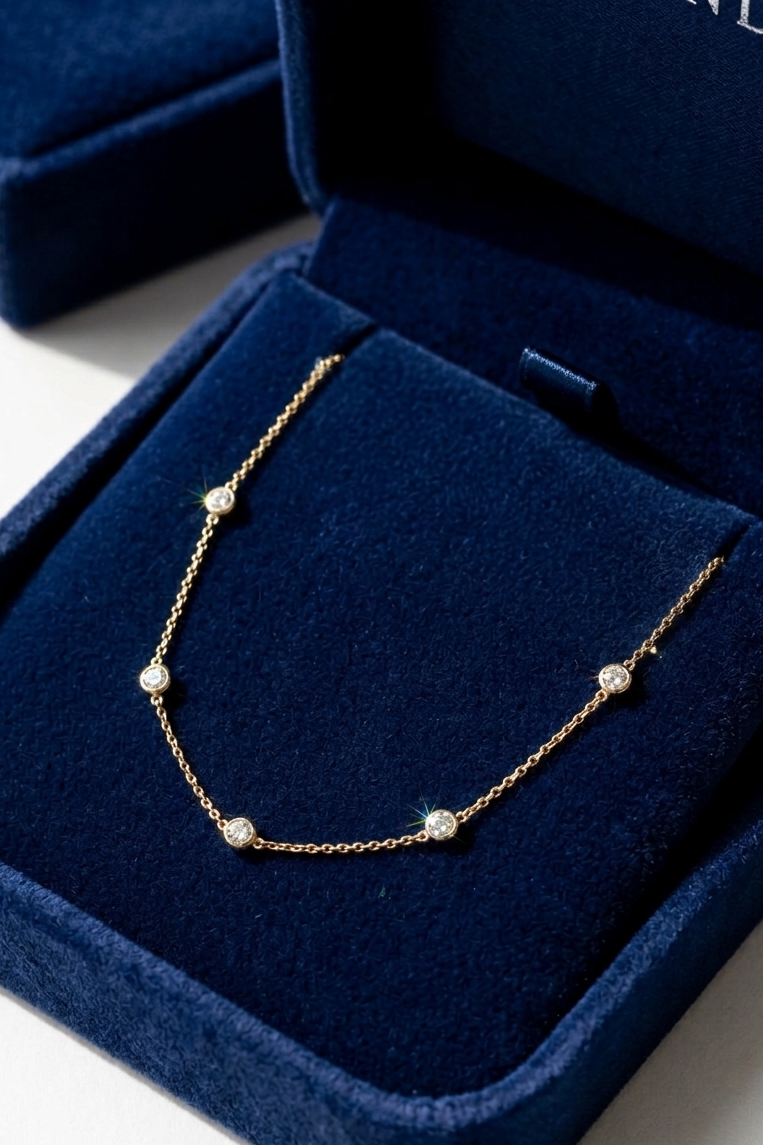Island girl necklace (gold)
