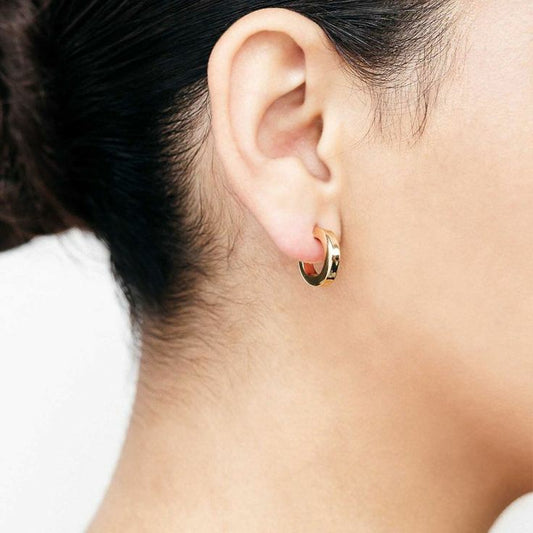 Mini Straight cut bold hoops