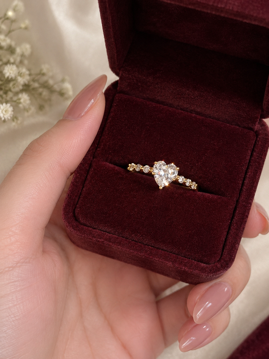 Royal heart ring (Adjustable)