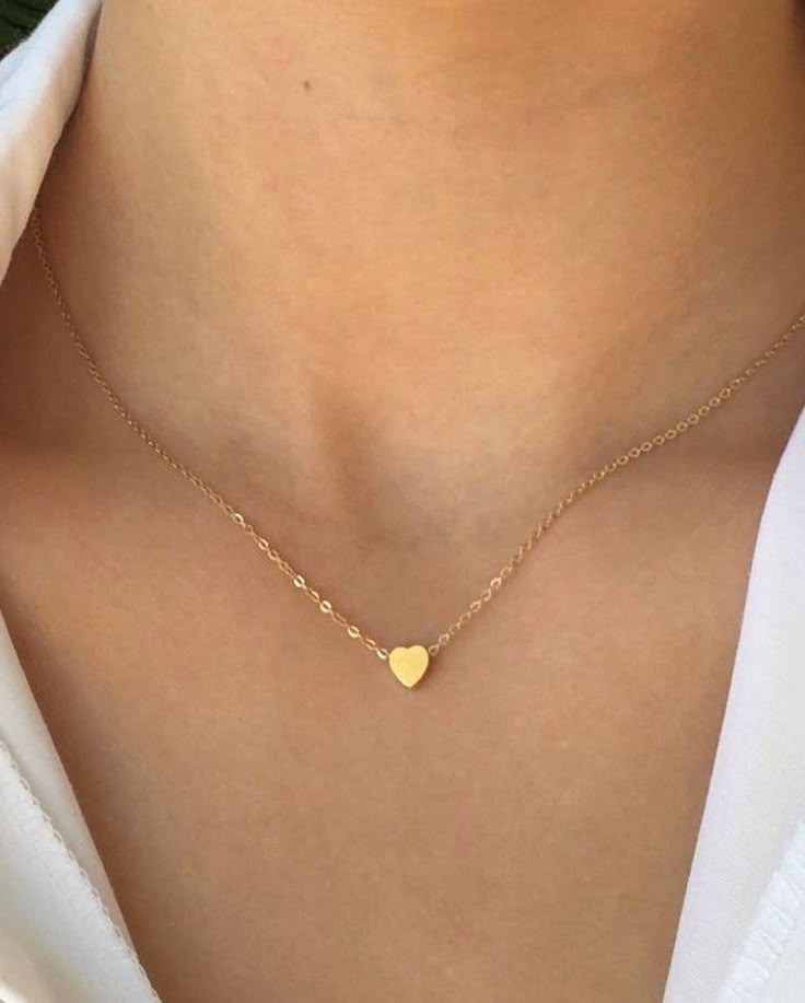 Gold heart necklace