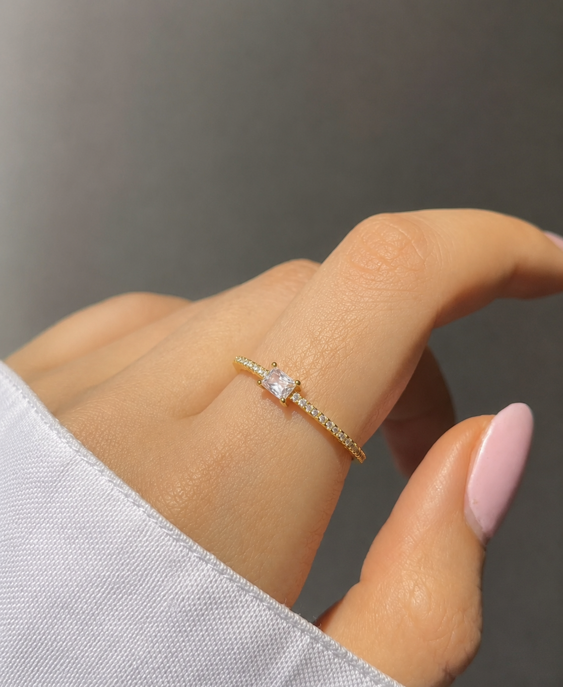 Simple stud ring (Adjustable)