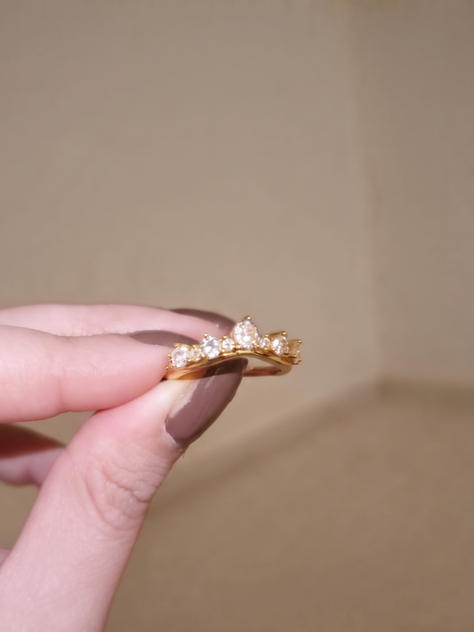 Crown ring ( Adjustable)